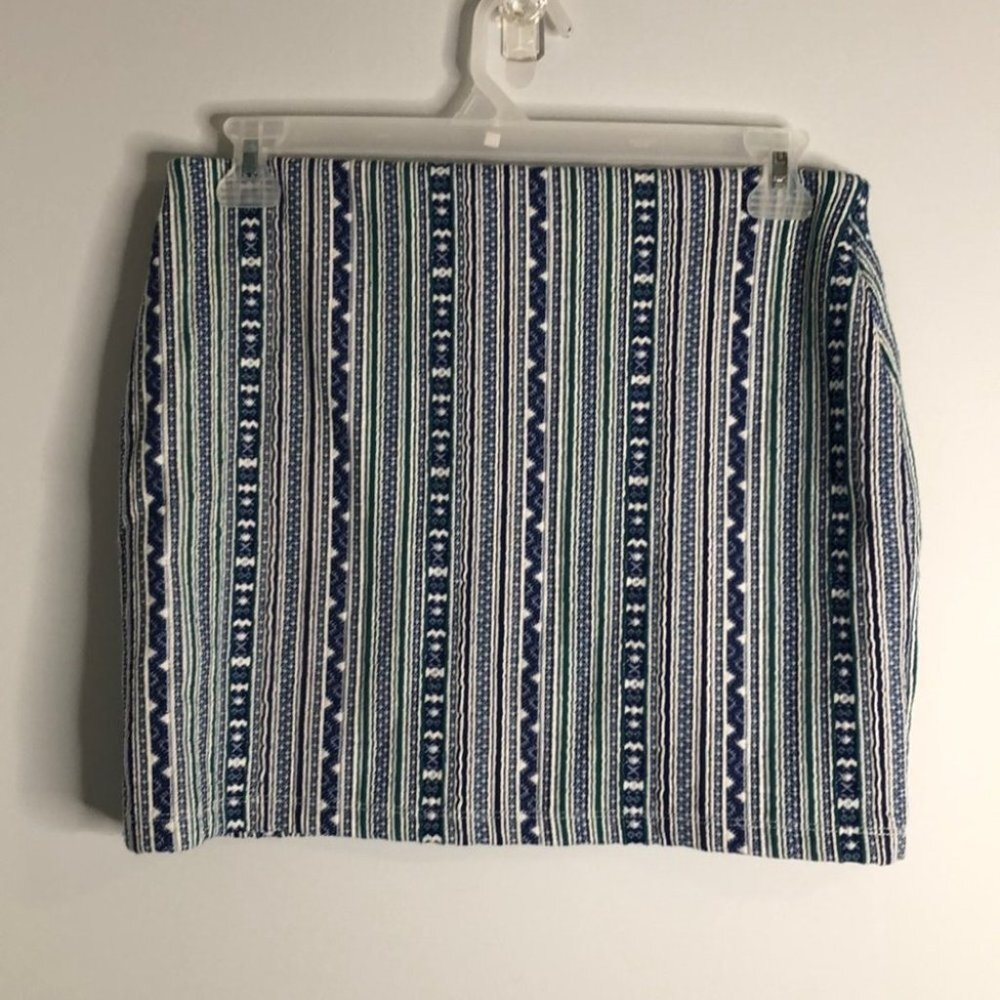 Zara Trafaluc mini skirt size small